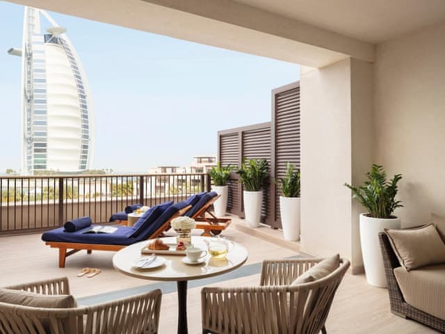 Club Room (Ocean Terrace)