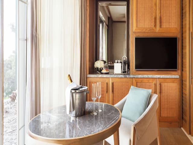 Superior Room (Family)