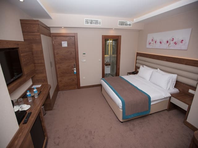 Standart Çift Kişilik Oda