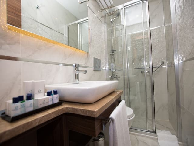 Standart Çift Kişilik Oda