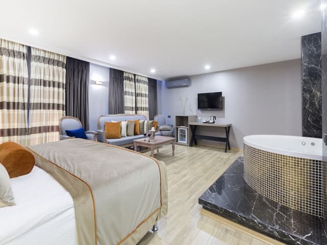 Çift Kişilik veya İki Yataklı Oda