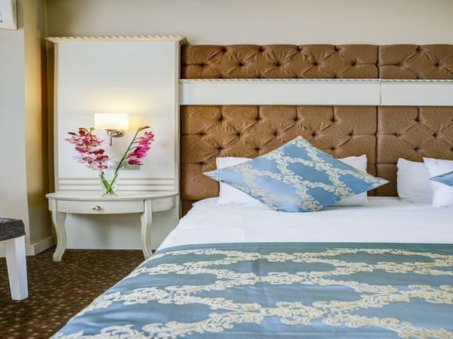 Çift Kişilik veya İki Yataklı Oda