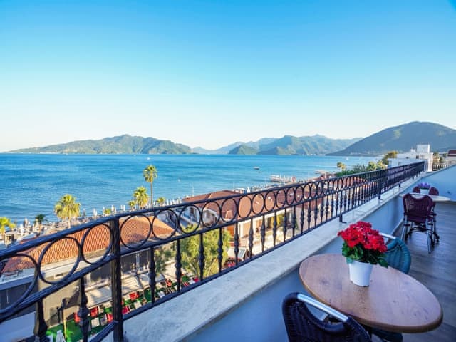 Delüks Çift Kişilik Oda