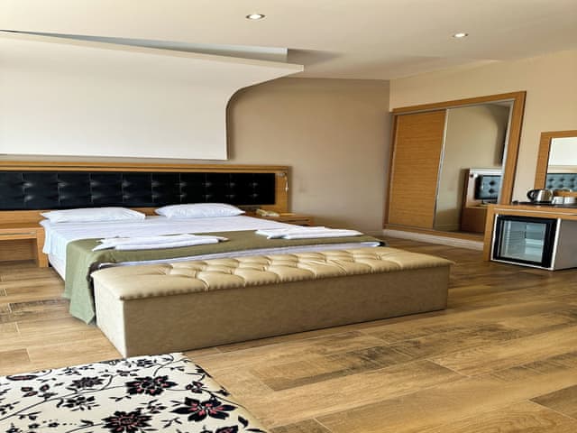 Delüks Çift Kişilik Oda