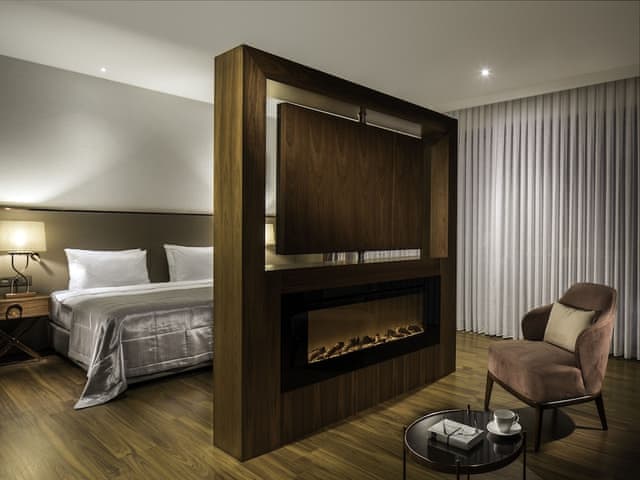 Junior Suite, 1 King Bed (Golden Horn View)