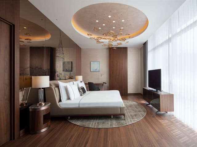 Suite, Multiple Beds, Hot Tub (Kitchen)