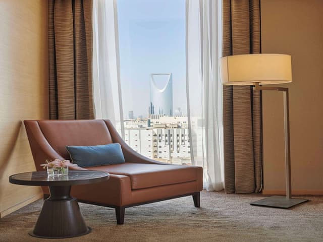 Deluxe Room, 1 King Bed