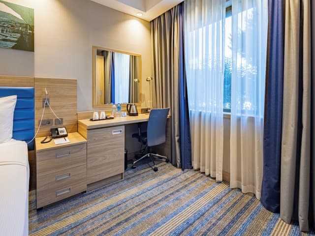 Room, 1 Queen Bed, Accessible, Non Smoking