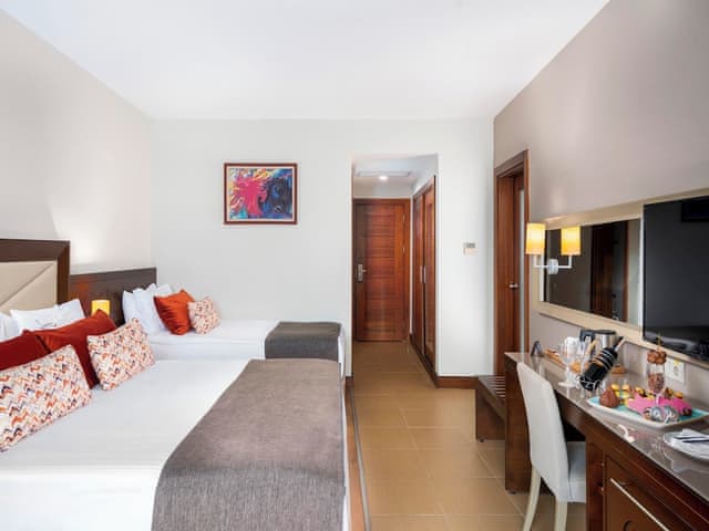 Family Room, 2 Bedrooms