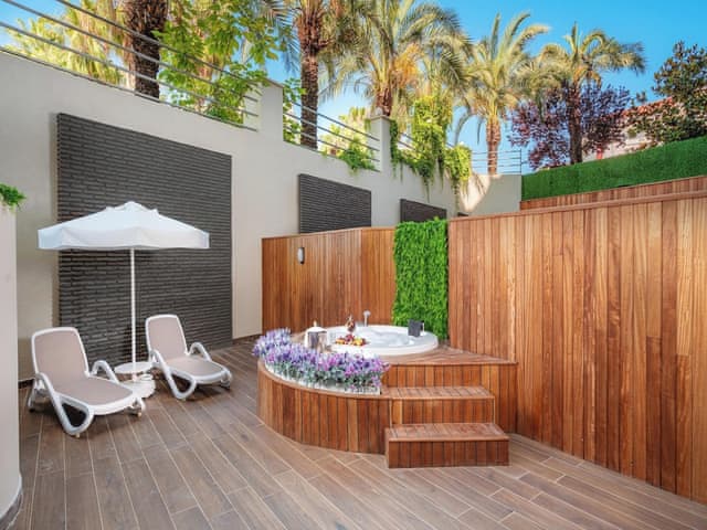 Standard Room, Hot Tub