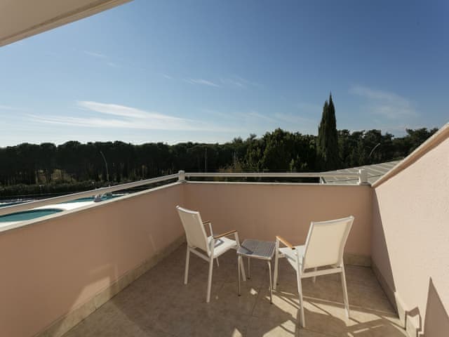 Family Suite, Connecting Rooms (Living Area)