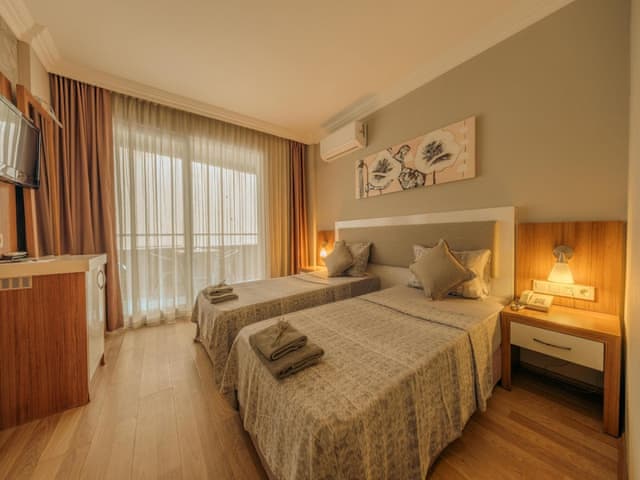 Comfort İki Yataklı Oda