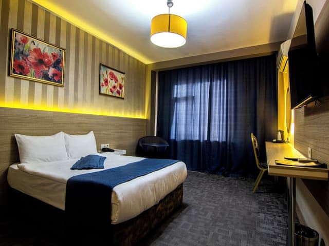 Basic Double or Twin Room, 1 Bedroom, Non Smoking, City View