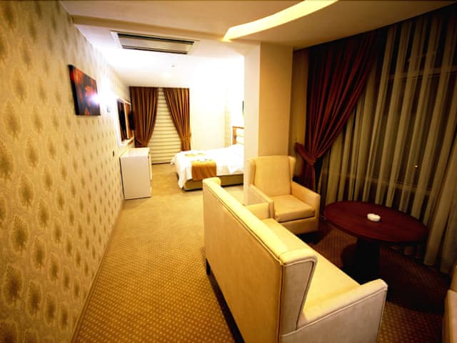 Deluxe Suite, 1 Bedroom, Non Smoking, City View