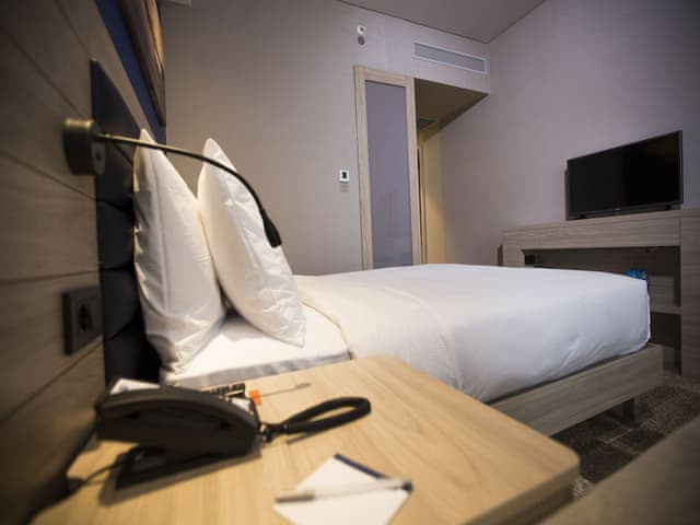 Family Room, 1 Queen Bed, Non Smoking