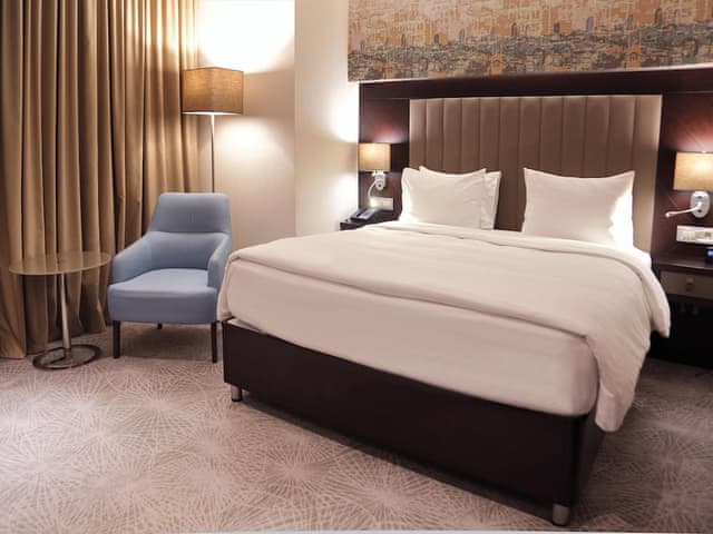 Deluxe Room, 1 King Bed
