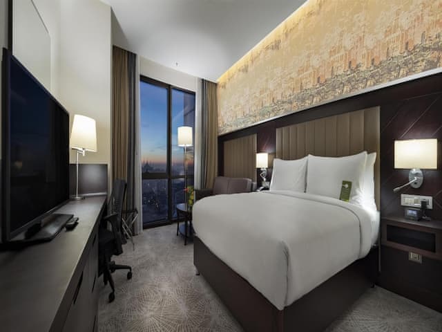 Family Room, 1 Queen Bed