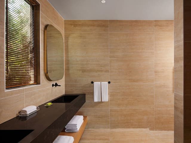 Grand Suite, 1 King Bed, Sea View (Balcony)