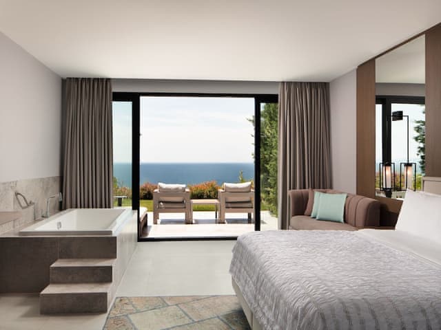 Junior Suite, 1 King Bed, Sea View (Balcony)
