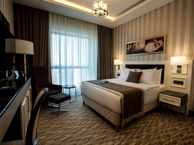 Room (Guest)