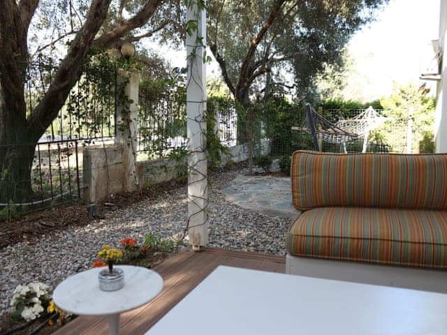 Double Room, Garden Area