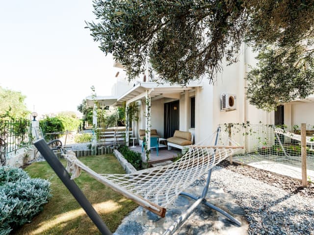 Double Room, Garden Area