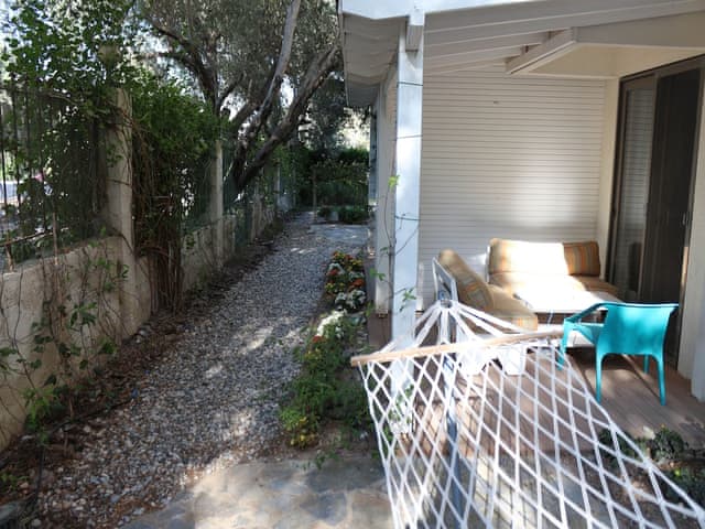 Double Room, Garden Area