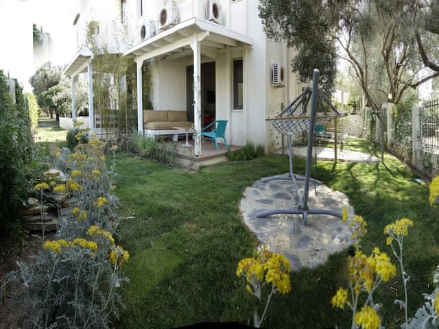Double Room, Garden Area