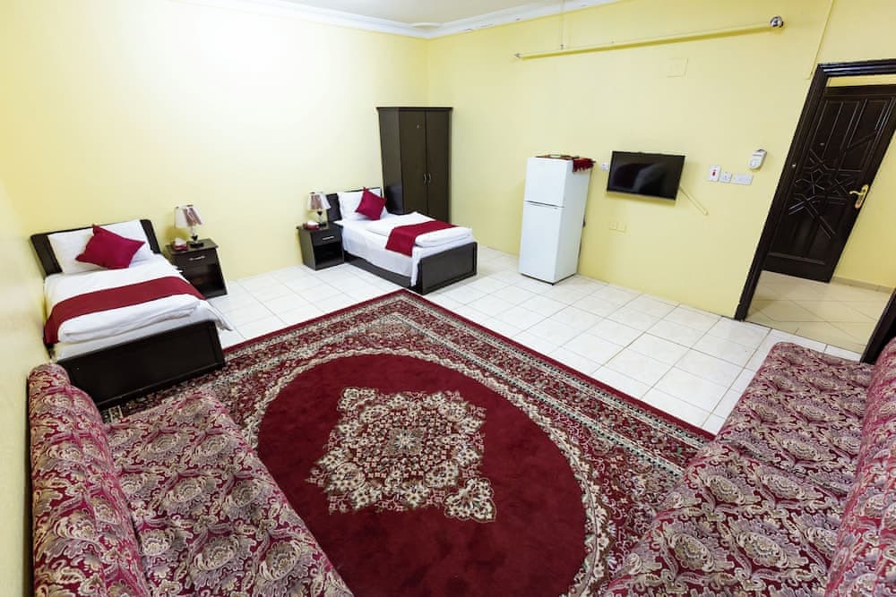 Al Eairy Furnished apt Al Madinah 1