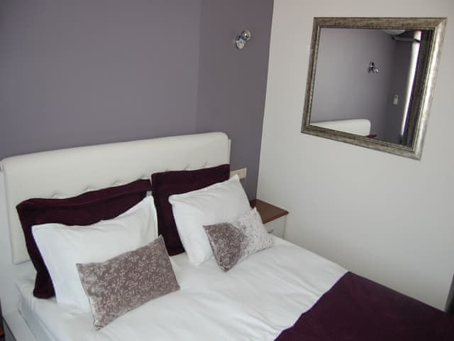 Deluxe Double Room, 1 Queen Bed