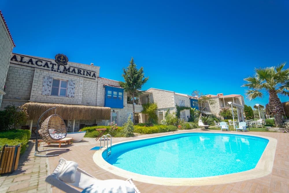Alacati Marina Palace Otel