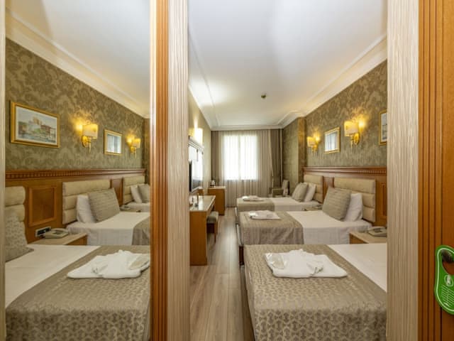 Standart Üç Kişilik Oda