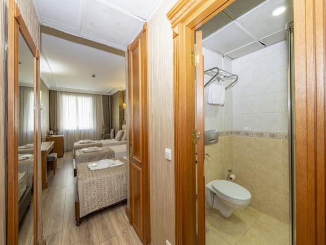 Standart Üç Kişilik Oda