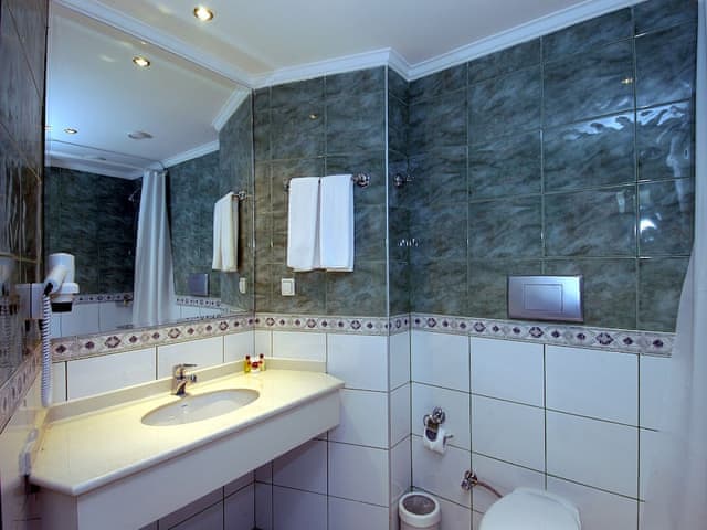 Standart İki Yataklı Oda