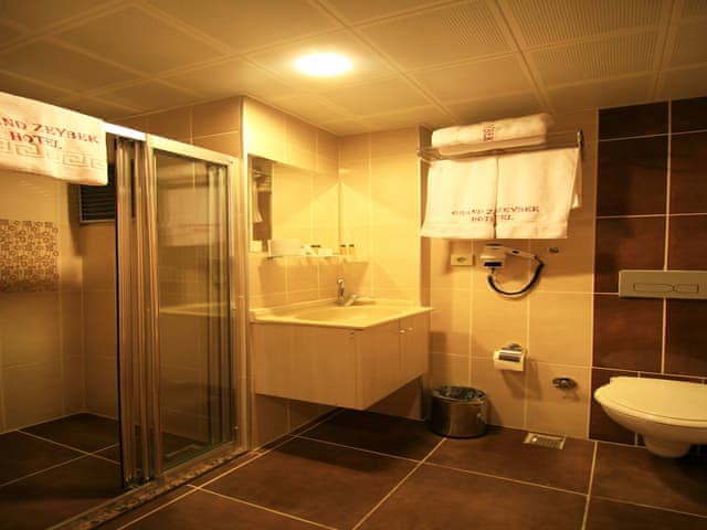 Standart Üç Kişilik Oda