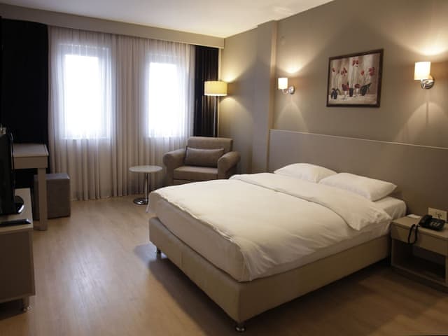 Standard Double Room, Garden View