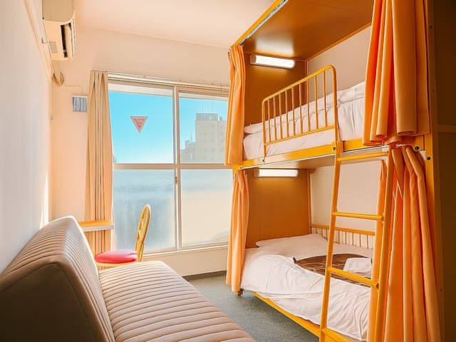 Western Style Room with Shared Bathroom (2 Persons)