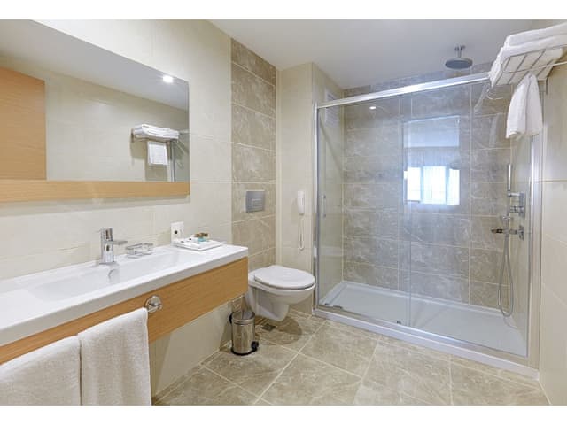 Deluxe Double Room, 1 King Bed with Sofa bed, Balcony, City View