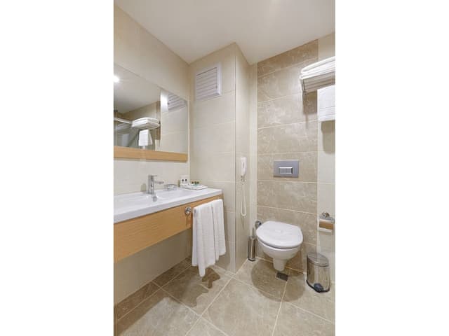 Comfort Çift Kişilik Oda