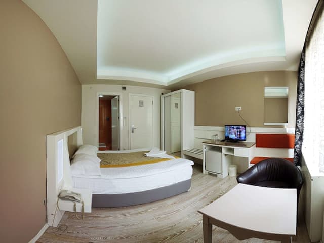 Çift Kişilik veya İki Yataklı Oda