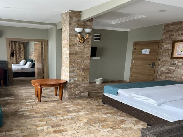 Superior Triple Room, Multiple Beds