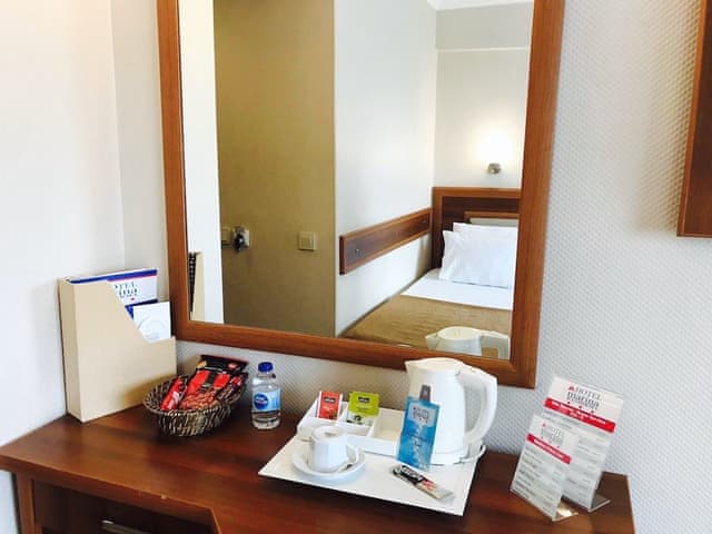 Deluxe Çift Kişilik veya İki Tek Kişilik Yataklı Oda