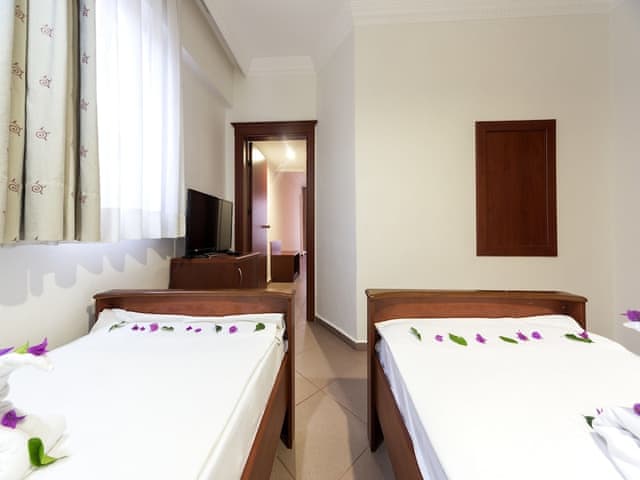 Family Quadruple Room, 2 Bedrooms, Balcony, City View