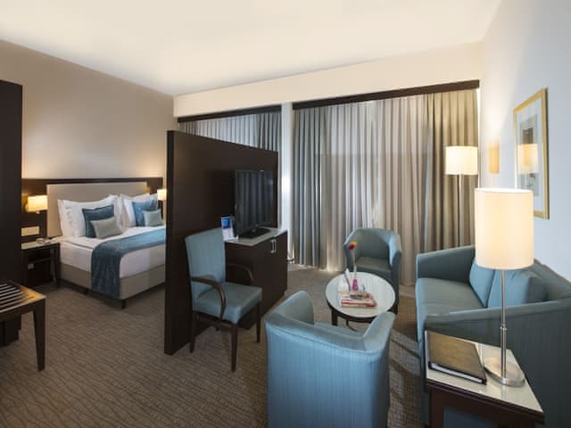 Junior Suite, Balcony, City View