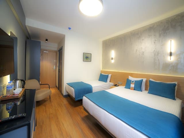Triple Room, 3 Twin Beds