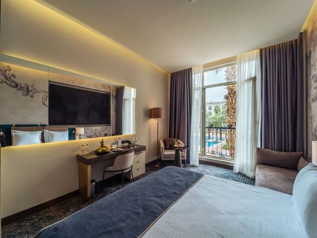 Deluxe Çift Kişilik veya İki Tek Kişilik Yataklı Oda