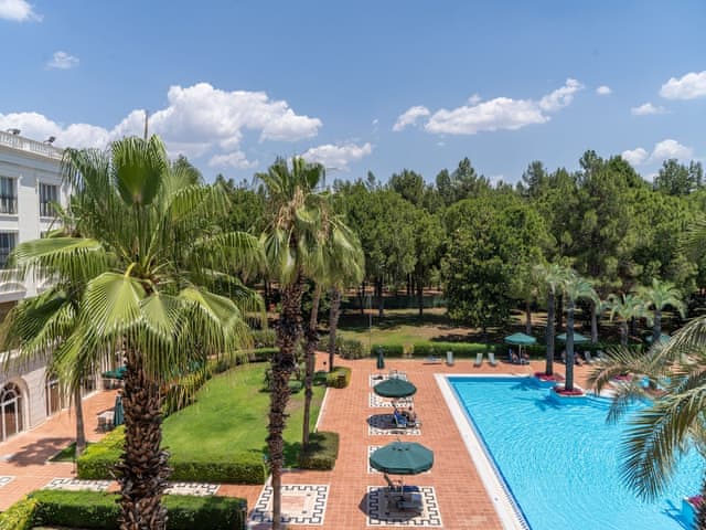Senior Suite, Multiple Beds