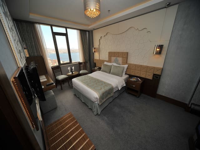 Superior Double or Twin Sea View