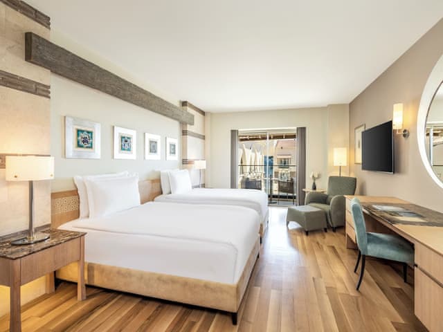 Suite, 1 King Bed, Sea View