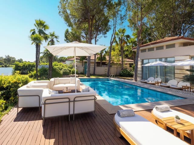 Presidential Villa, Multiple Beds (Presidential Villa)